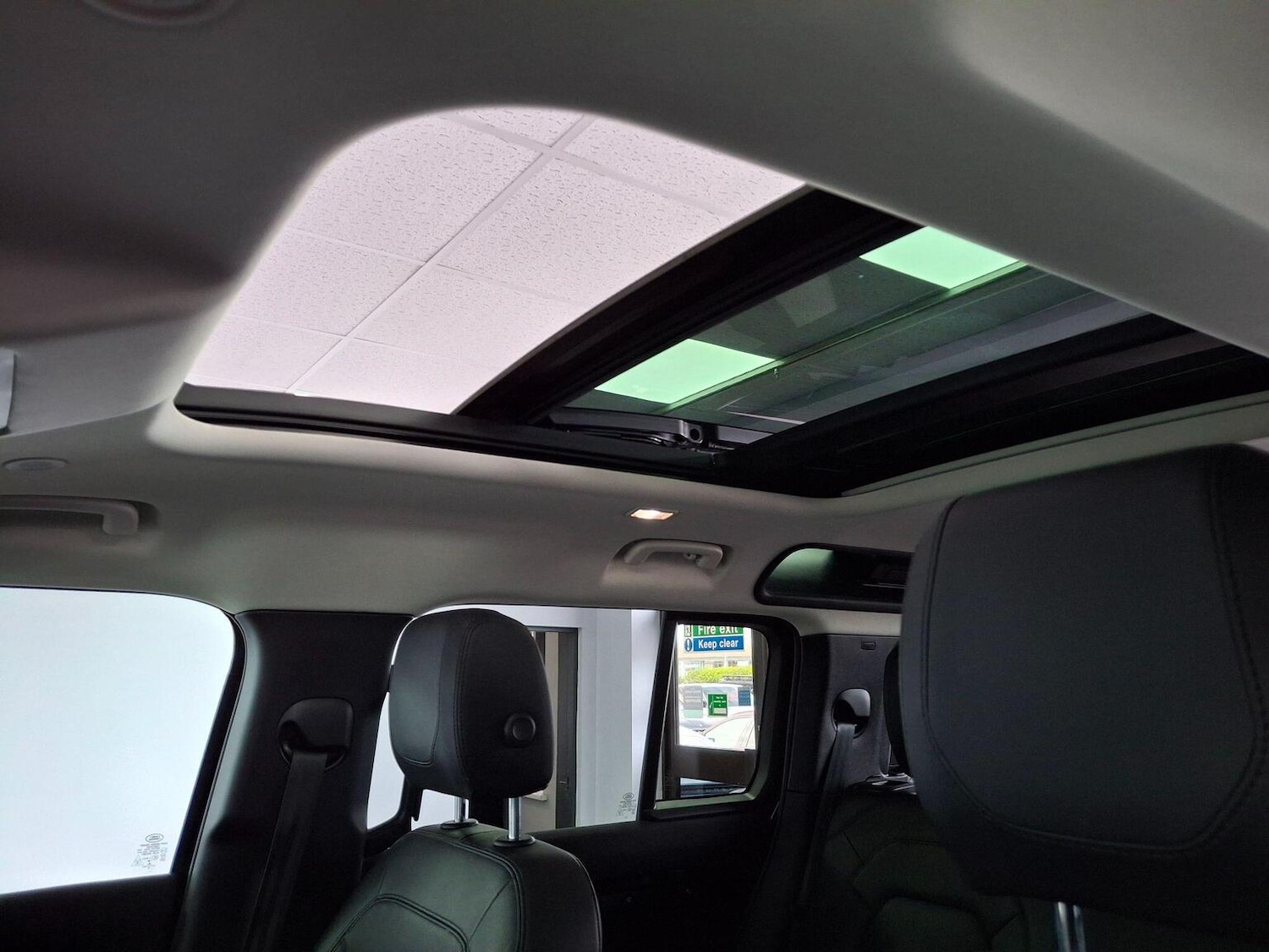 Used Land Rover Defender 110 2022 for sale - 78031696: Photo 74