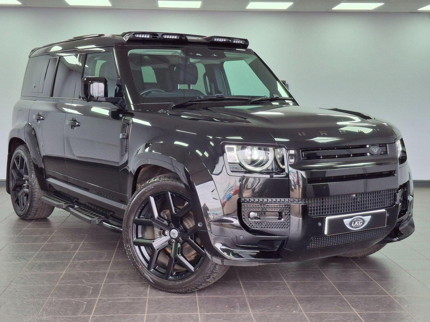 Used Land Rover Defender 110 2022 for sale - 78031696: Photo 82