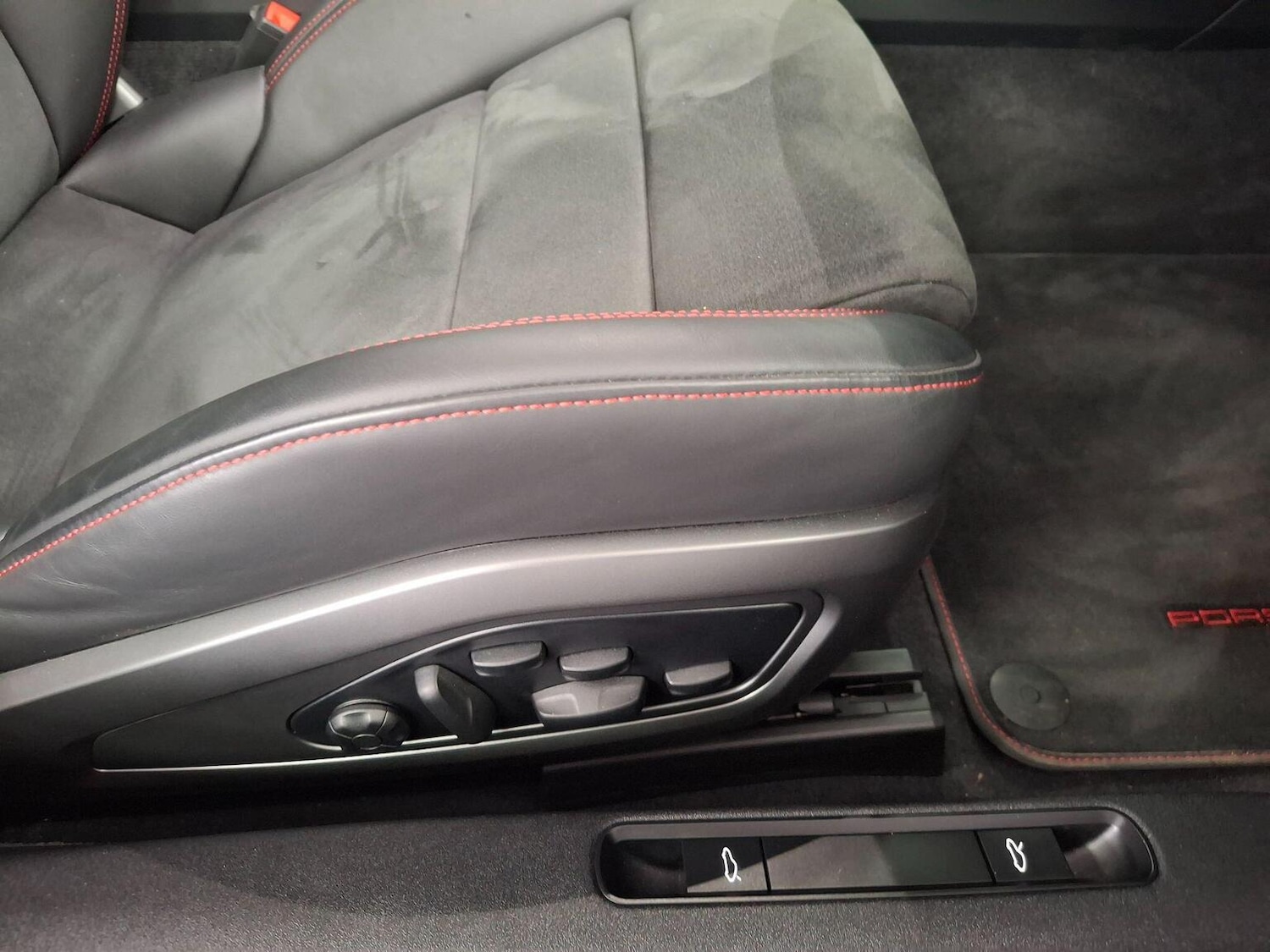 Used Porsche 911 2022 for sale - 77968684: Photo 10