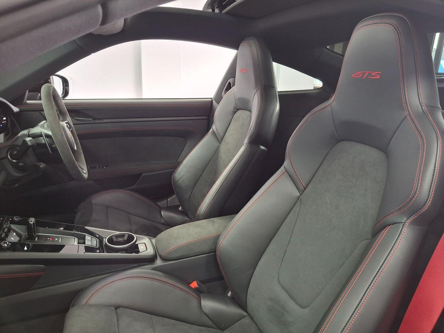 Used Porsche 911 2022 for sale - 77968684: Photo 70