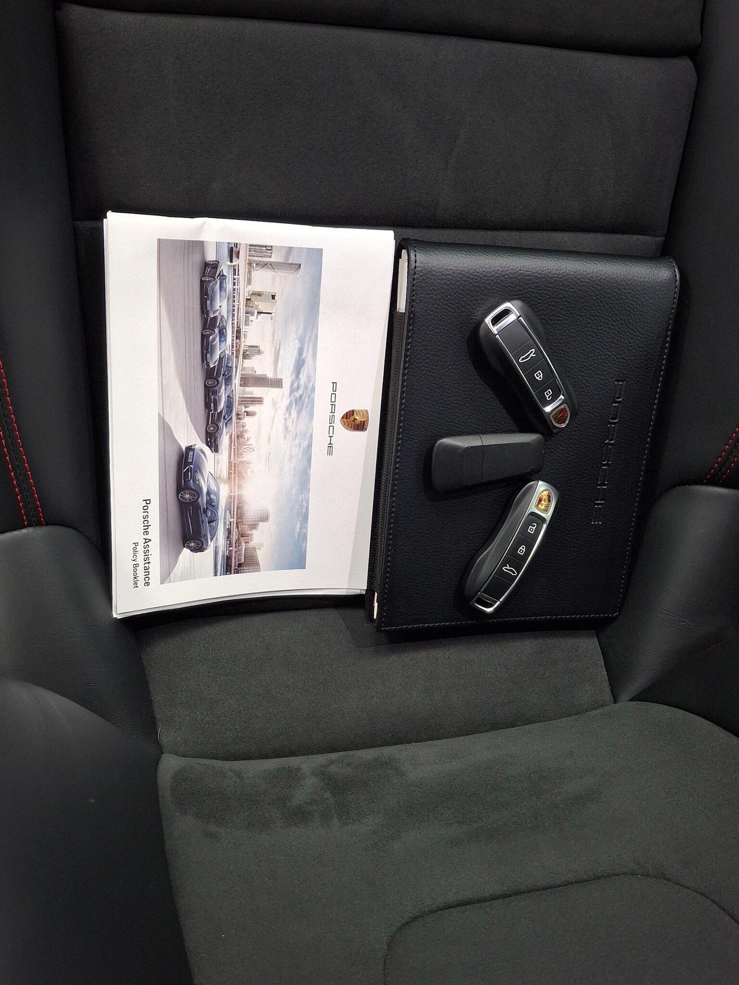 Used Porsche 911 2022 for sale - 77968684: Photo 83