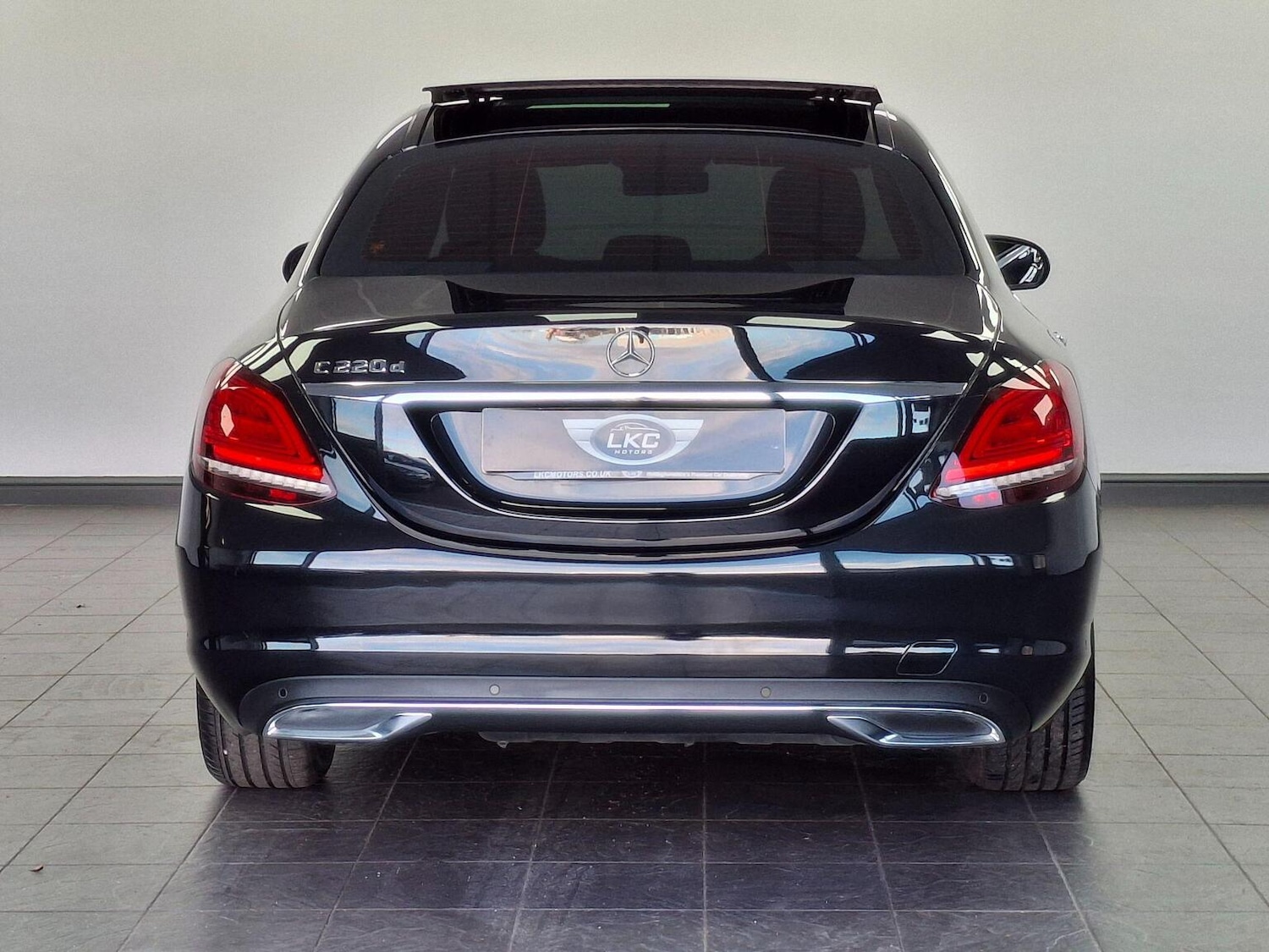 Used Mercedes-Benz C Class 2019 for sale - 76725591: Photo 13