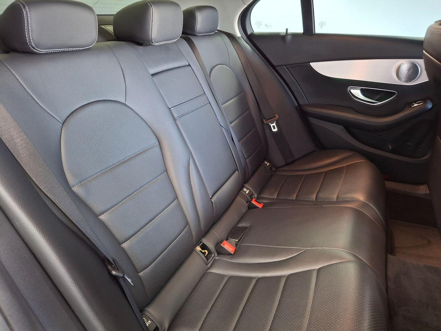 Used Mercedes-Benz C Class 2019 for sale - 76725591: Photo 18