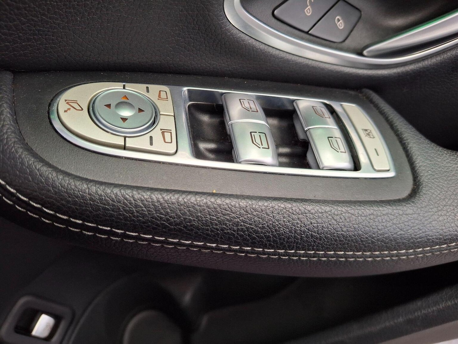 Used Mercedes-Benz C Class 2019 for sale - 76725591: Photo 20