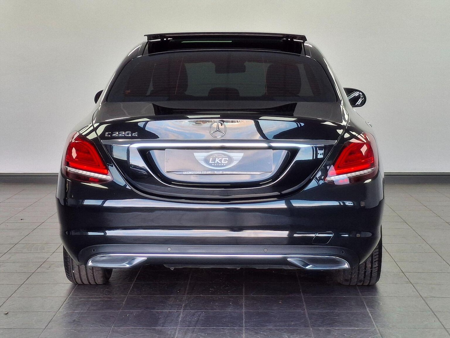 Used Mercedes-Benz C Class 2019 for sale - 76725591: Photo 38