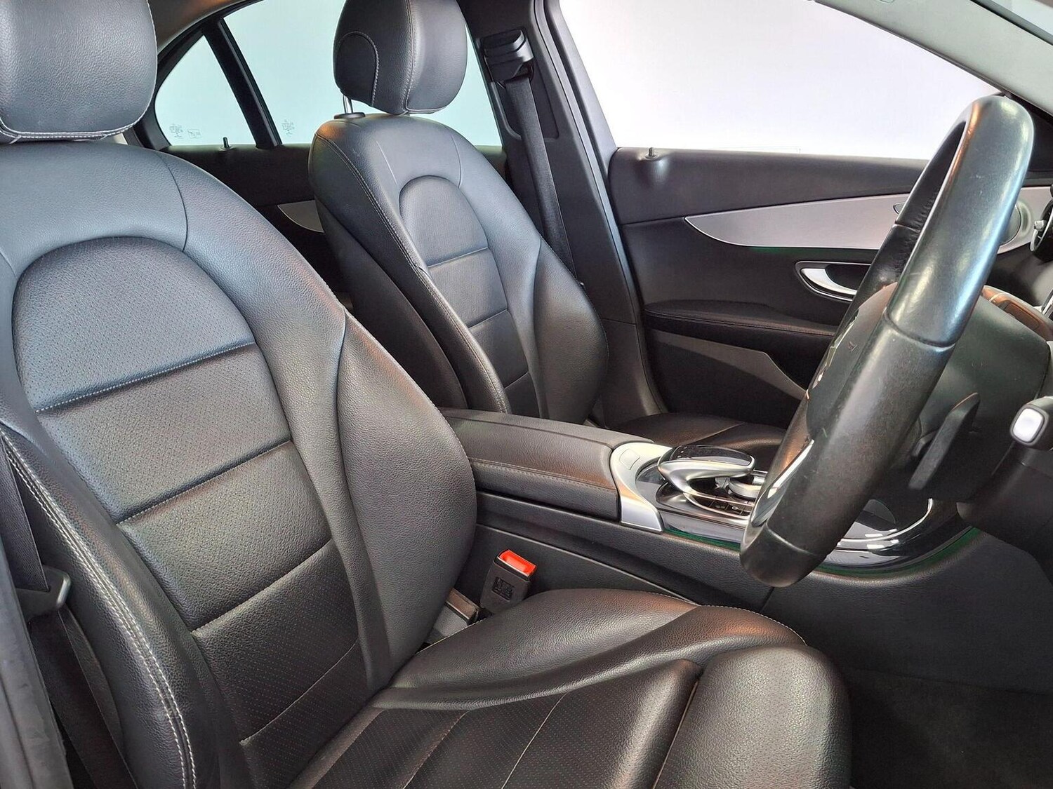 Used Mercedes-Benz C Class 2019 for sale - 76725591: Photo 46