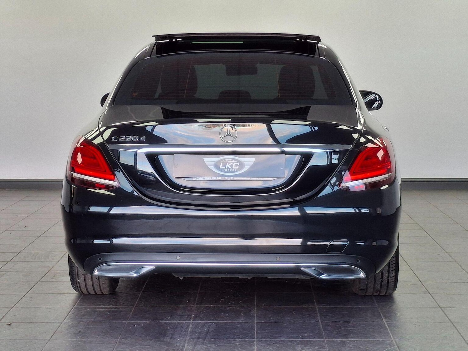 Used Mercedes-Benz C Class 2019 for sale - 76725591: Photo 54