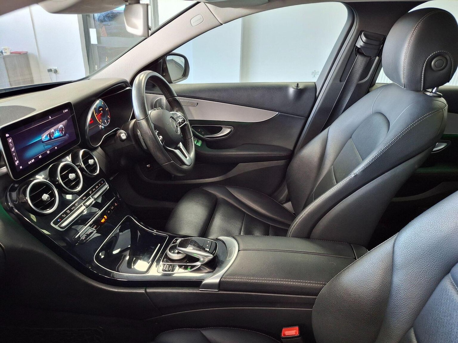 Used Mercedes-Benz C Class 2019 for sale - 76725591: Photo 56