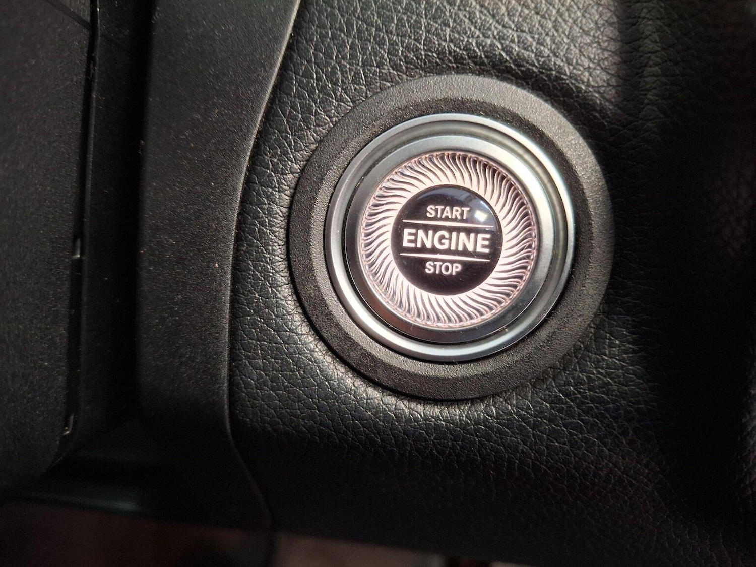 Used Mercedes-Benz C Class 2019 for sale - 76725591: Photo 61