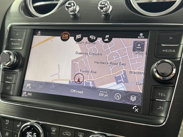 Used Bentley Bentayga 2019 for sale - 75731251: Photo 12