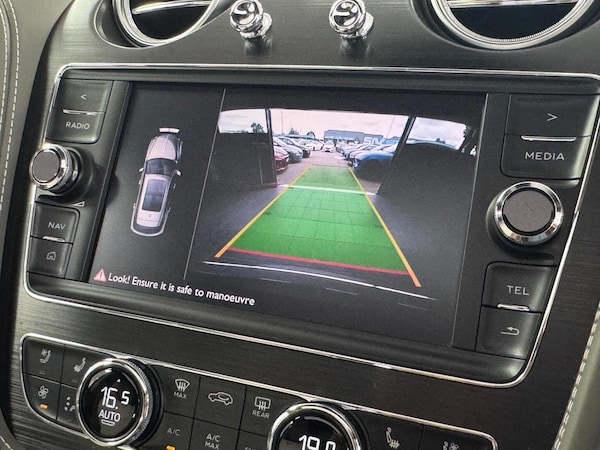 Used Bentley Bentayga 2019 for sale - 75731251: Photo 13