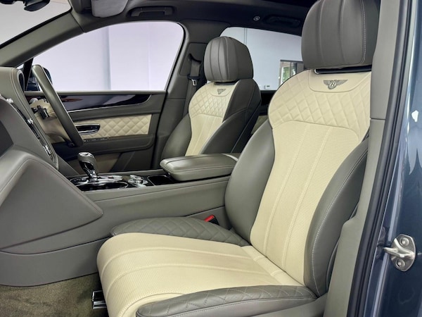 Used Bentley Bentayga 2019 for sale - 75731251: Photo 14