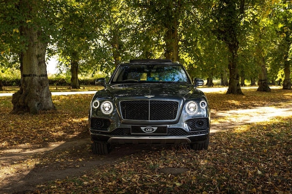 Used Bentley Bentayga 2019 for sale - 75731251: Photo 2