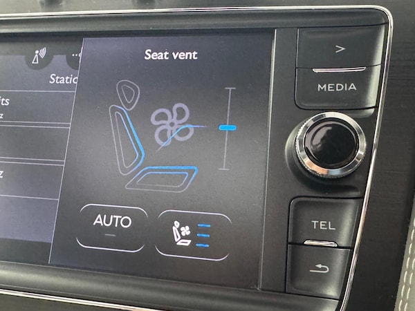 Used Bentley Bentayga 2019 for sale - 75731251: Photo 37