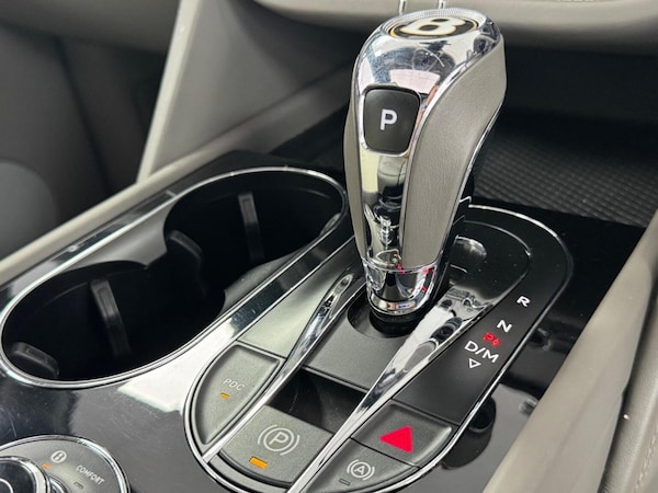 Used Bentley Bentayga 2019 for sale - 75731251: Photo 42
