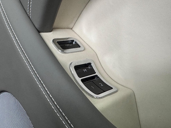 Used Bentley Bentayga 2019 for sale - 75731251: Photo 46