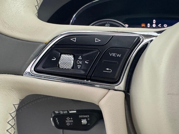 Used Bentley Bentayga 2019 for sale - 75731251: Photo 49