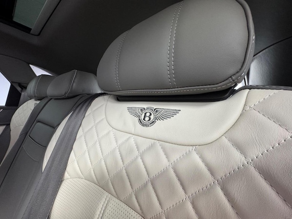 Used Bentley Bentayga 2019 for sale - 75731251: Photo 54
