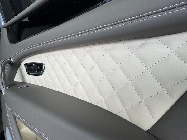 Used Bentley Bentayga 2019 for sale - 75731251: Photo 56