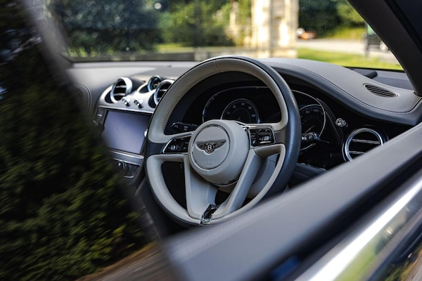 Used Bentley Bentayga 2019 for sale - 75731251: Photo 5