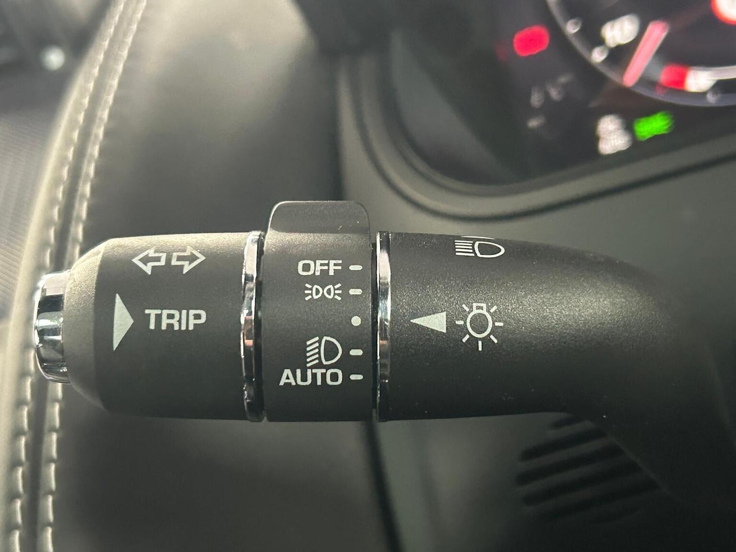 Used Jaguar F-Type 2021 for sale - 76951030: Photo 12