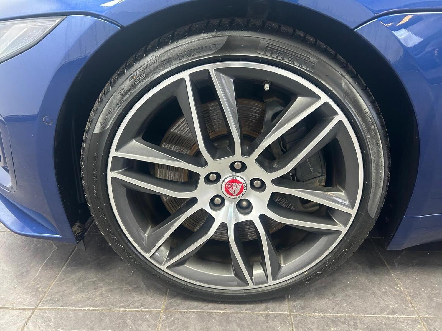 Used Jaguar F-Type 2021 for sale - 76951030: Photo 19