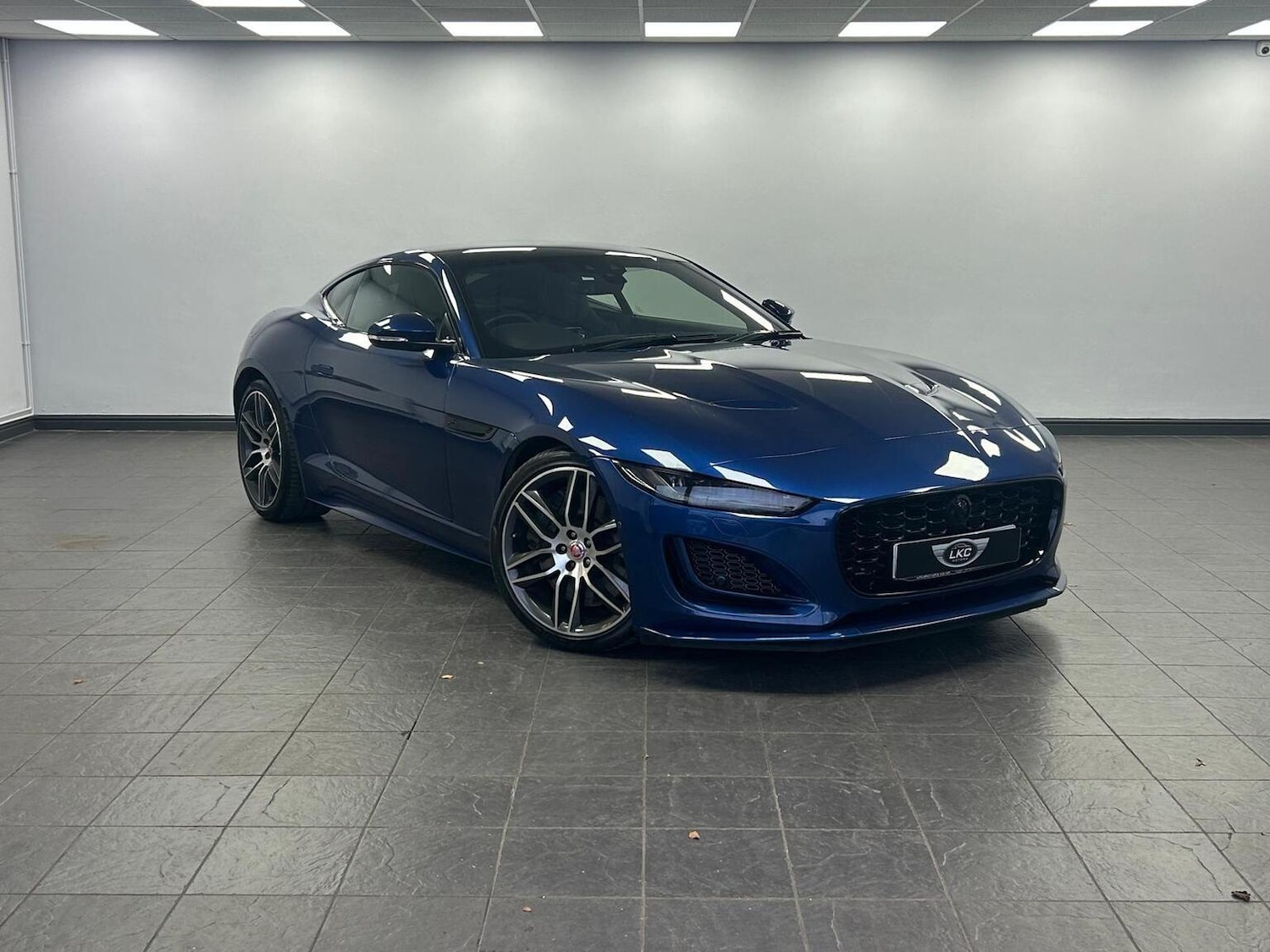 Used Jaguar F-Type 2021 for sale - 76951030: Photo 3
