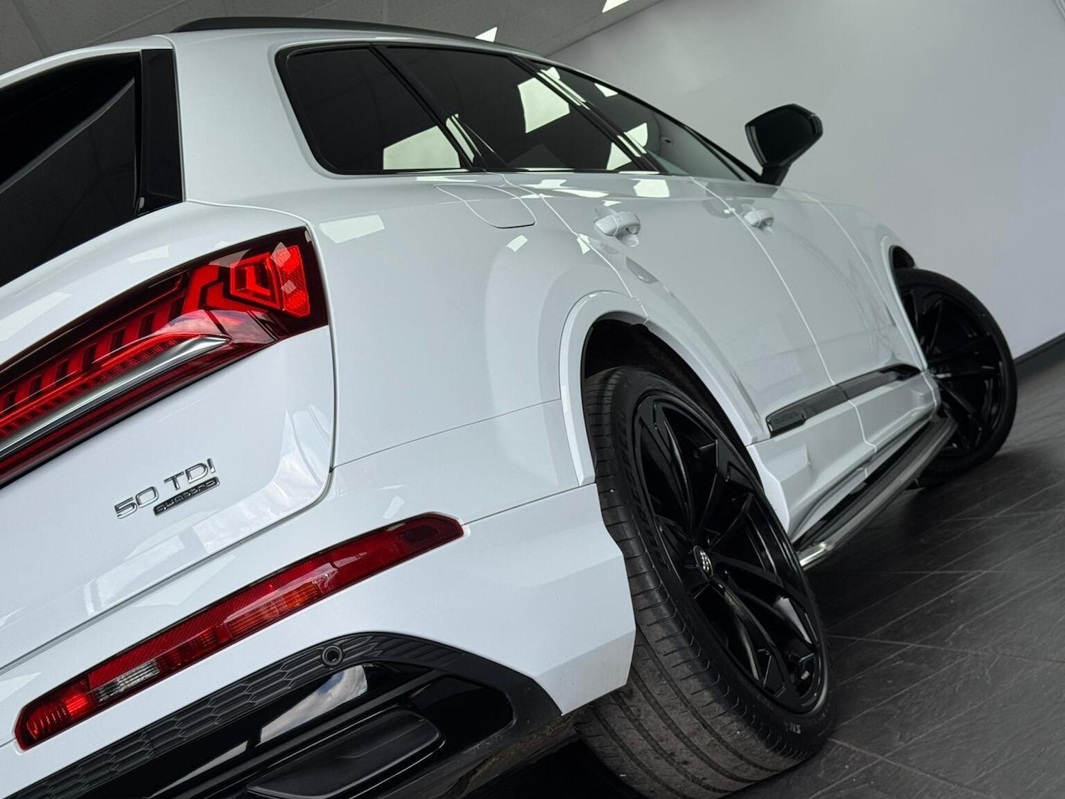 Used Audi Q7 2020 for sale - 78131581: Photo 11