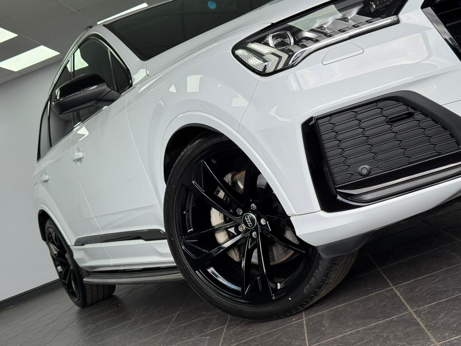 Used Audi Q7 2020 for sale - 78131581: Photo 39