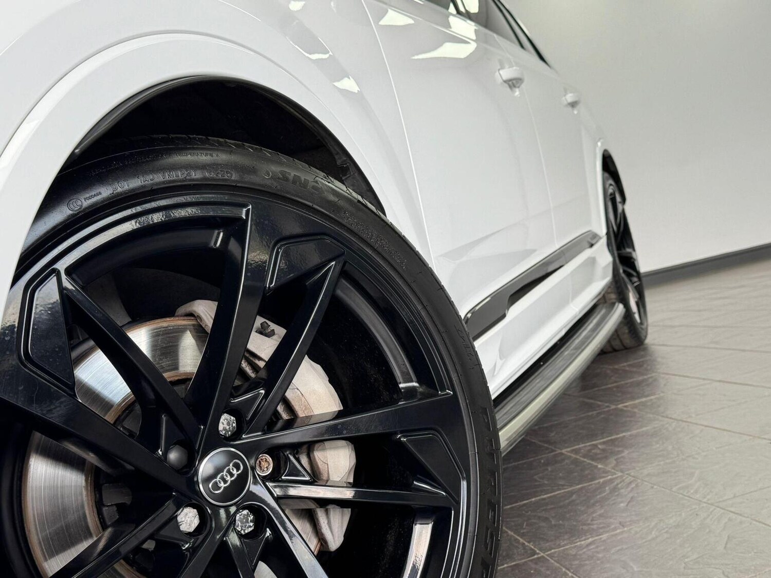 Used Audi Q7 2020 for sale - 78131581: Photo 45