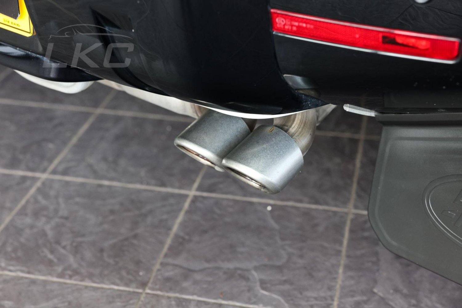 Used Land Rover Defender 110 2023 for sale - 76794598: Photo 10