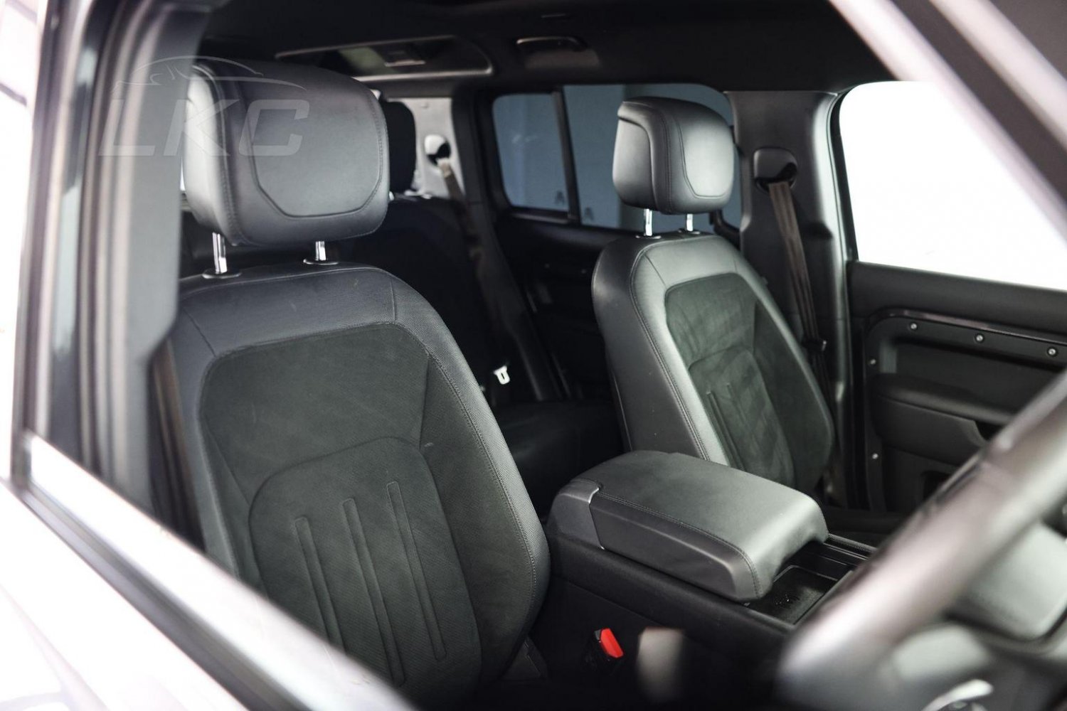 Used Land Rover Defender 110 2023 for sale - 76794598: Photo 15