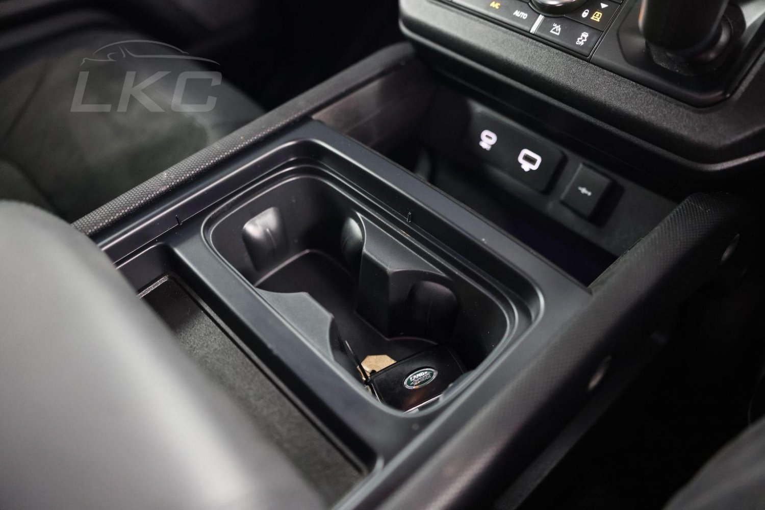 Used Land Rover Defender 110 2023 for sale - 76794598: Photo 29