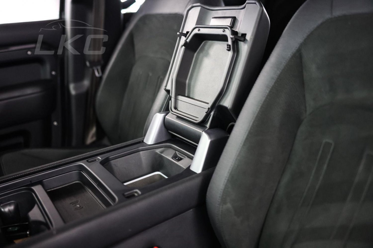 Used Land Rover Defender 110 2023 for sale - 76794598: Photo 43