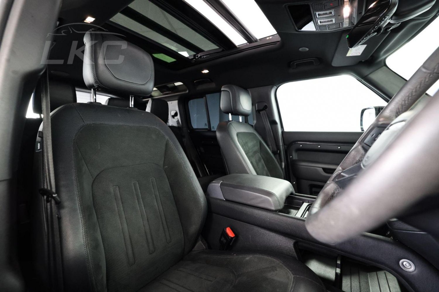 Used Land Rover Defender 110 2023 for sale - 76794598: Photo 54