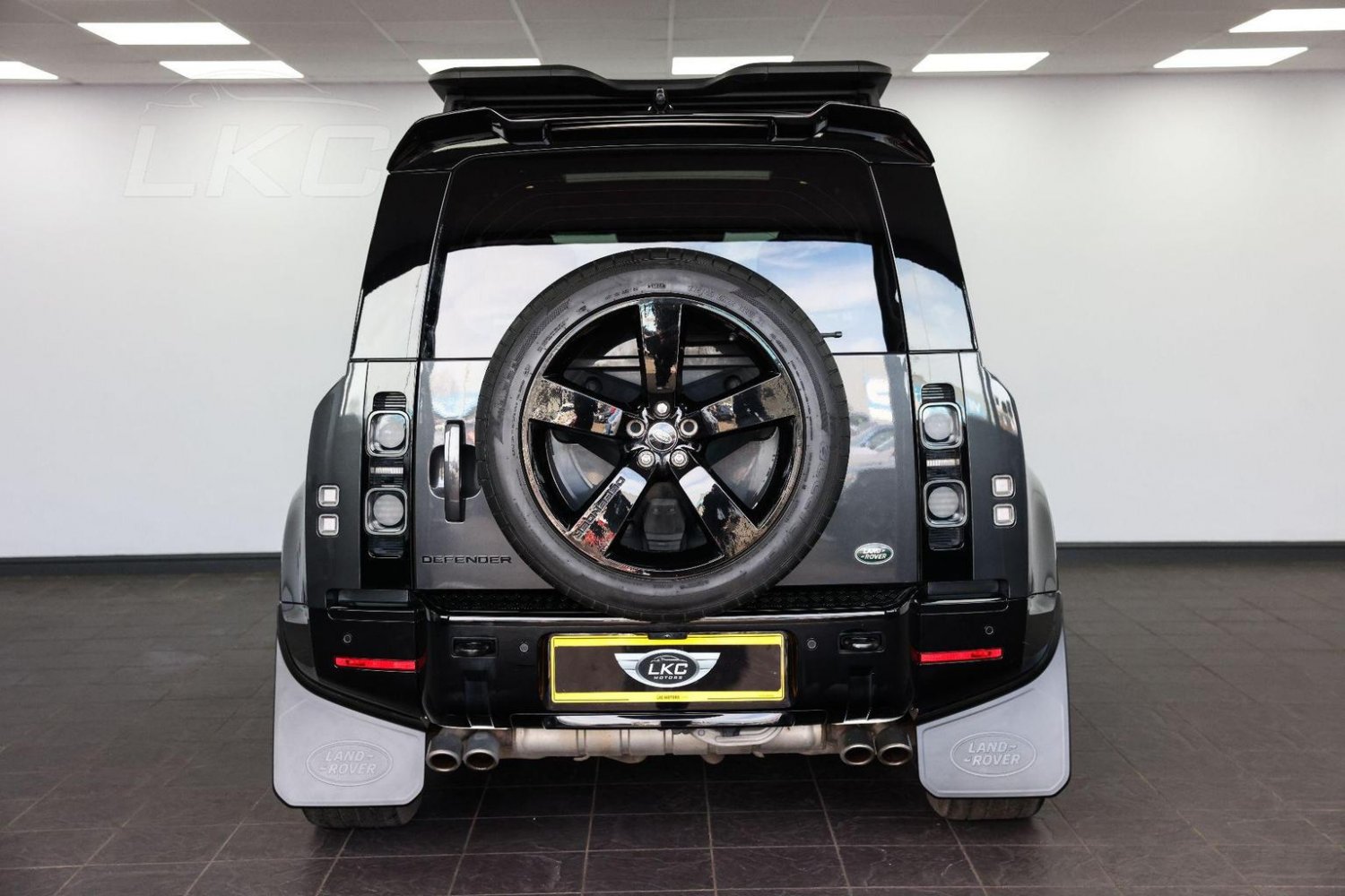 Used Land Rover Defender 110 2023 for sale - 76794598: Photo 59