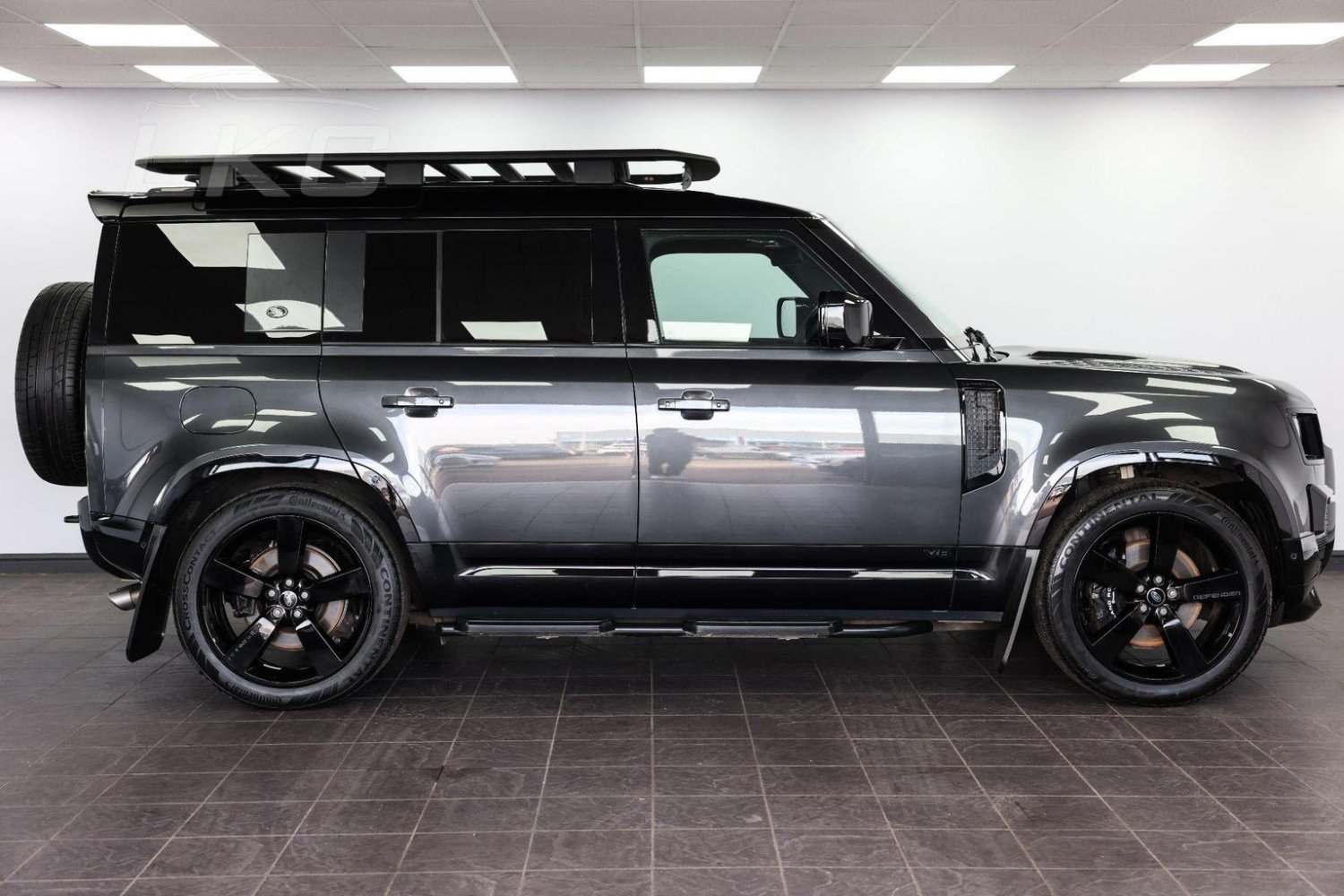 Used Land Rover Defender 110 2023 for sale - 76794598: Photo 7