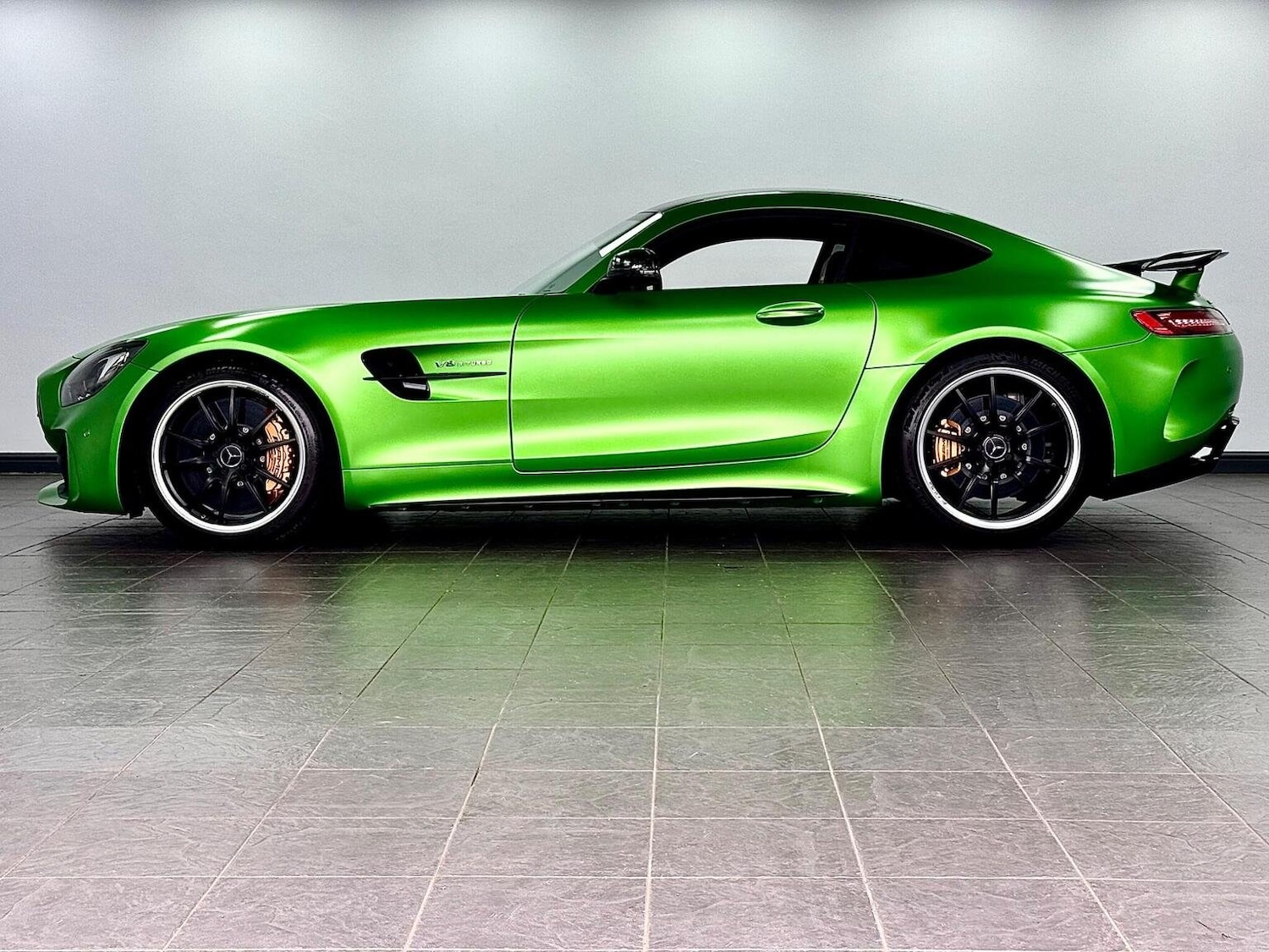 Used Mercedes-Benz AMG GT 2017 for sale - 76281386: Photo 12