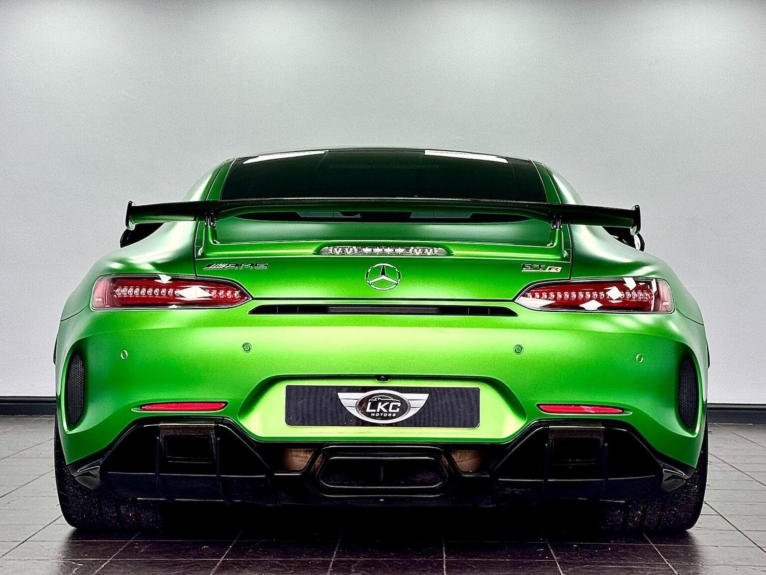 Used Mercedes-Benz AMG GT 2017 for sale - 76281386: Photo 28