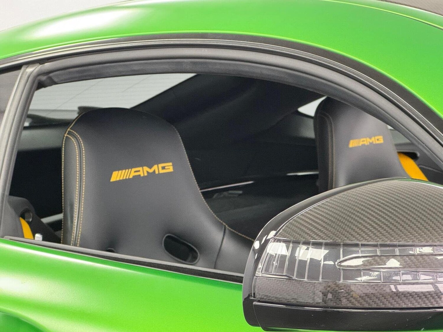 Used Mercedes-Benz AMG GT 2017 for sale - 76281386: Photo 81