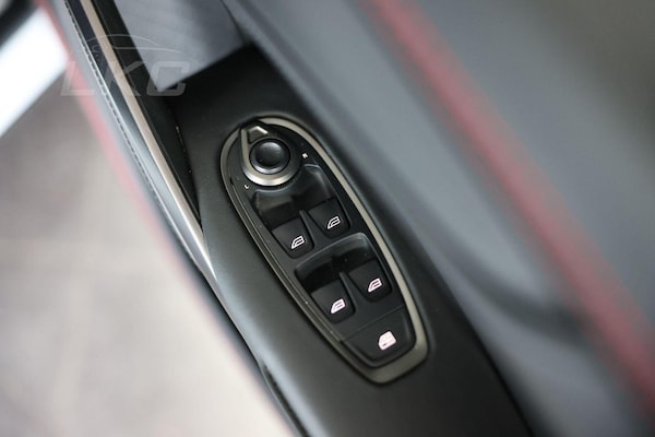 Used Aston Martin DBX 2020 for sale - 75202528: Photo 20