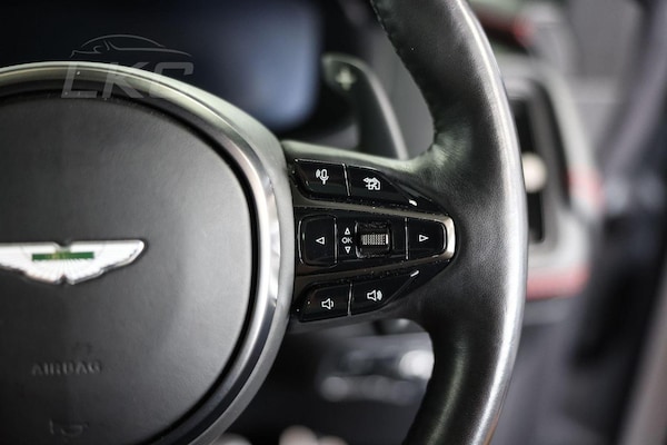 Used Aston Martin DBX 2020 for sale - 75202528: Photo 23