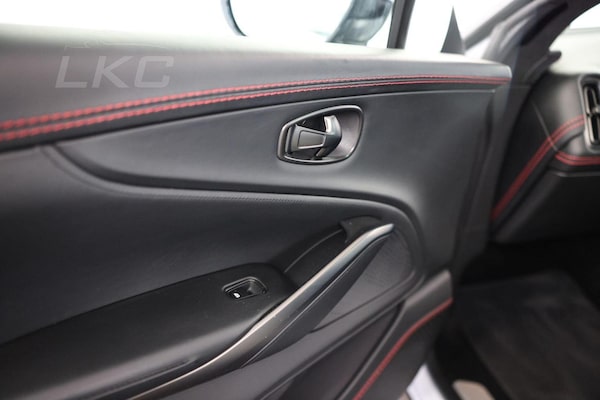 Used Aston Martin DBX 2020 for sale - 75202528: Photo 38