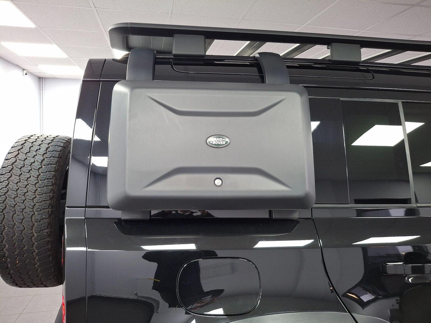 Used Land Rover Defender 110 2023 for sale - 77020582: Photo 89