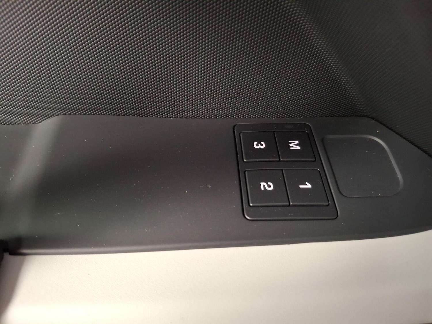 Used Land Rover Defender 110 2023 for sale - 77020582: Photo 94