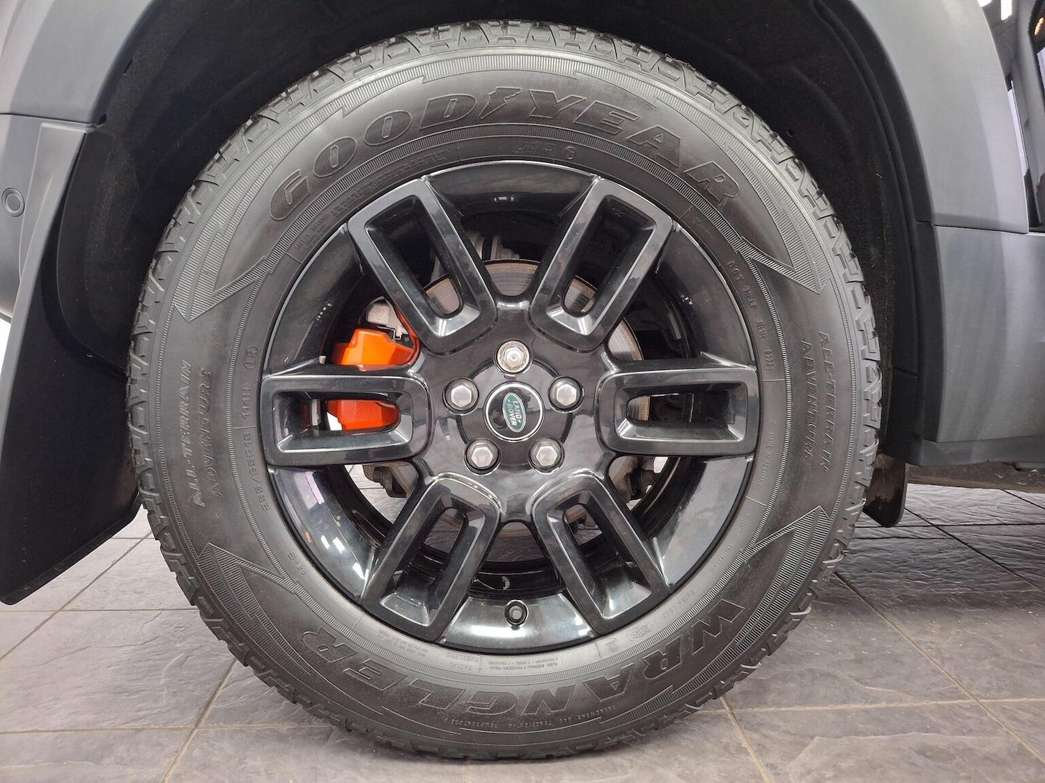 Used Land Rover Defender 110 2023 for sale - 77020582: Photo 99