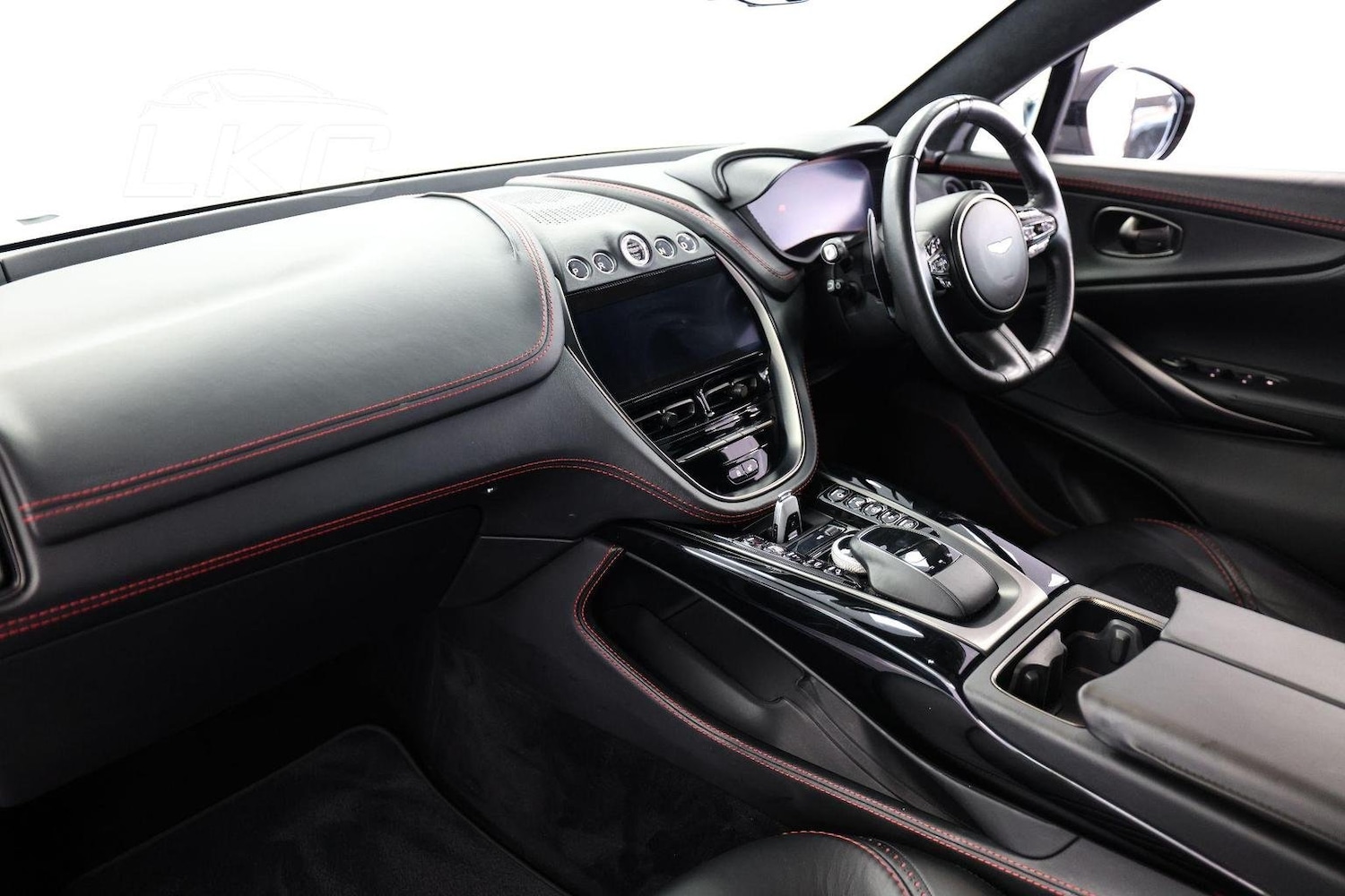 Used Aston Martin DBX 2020 for sale - 76769367: Photo 18