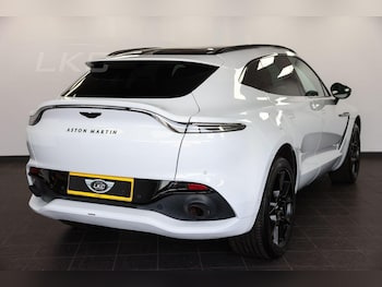 Used Aston Martin DBX 2020 for sale - 76769367: Photo