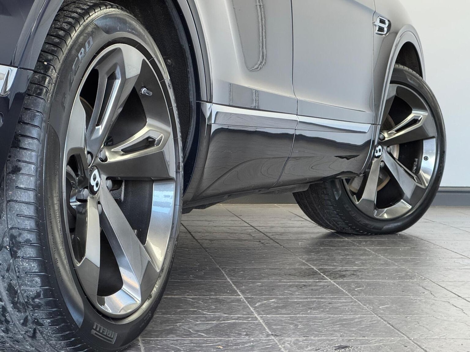 Used Bentley Bentayga 2018 for sale - 76560016: Photo 14