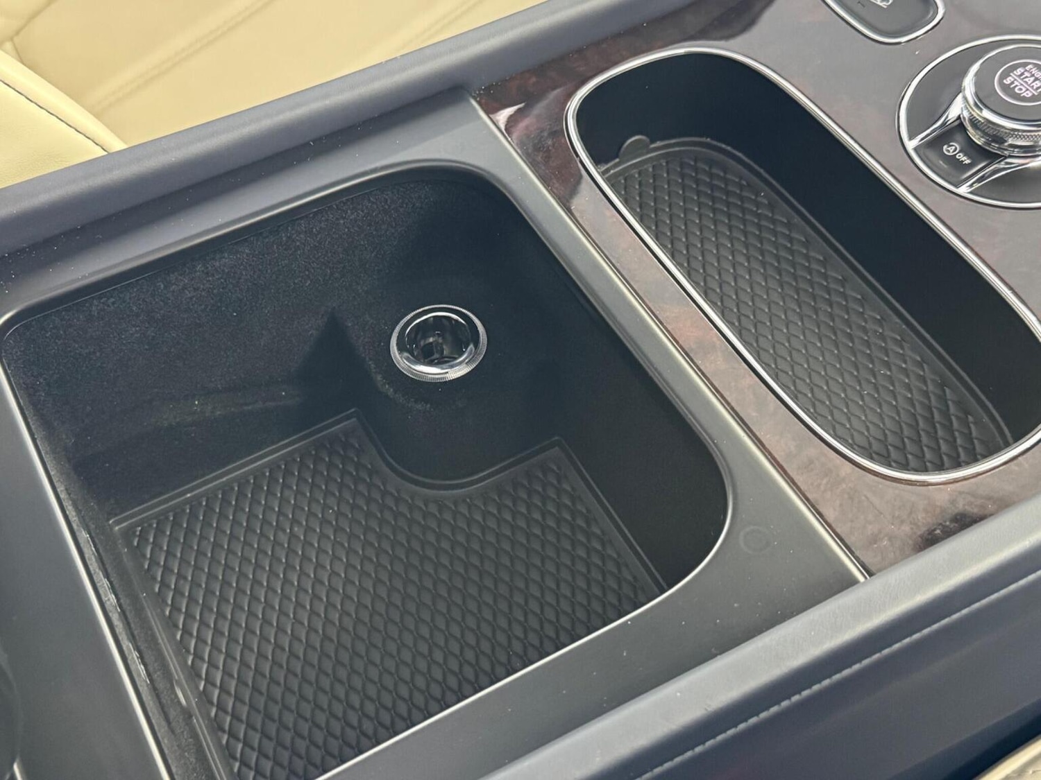 Used Bentley Bentayga 2018 for sale - 76560016: Photo 22